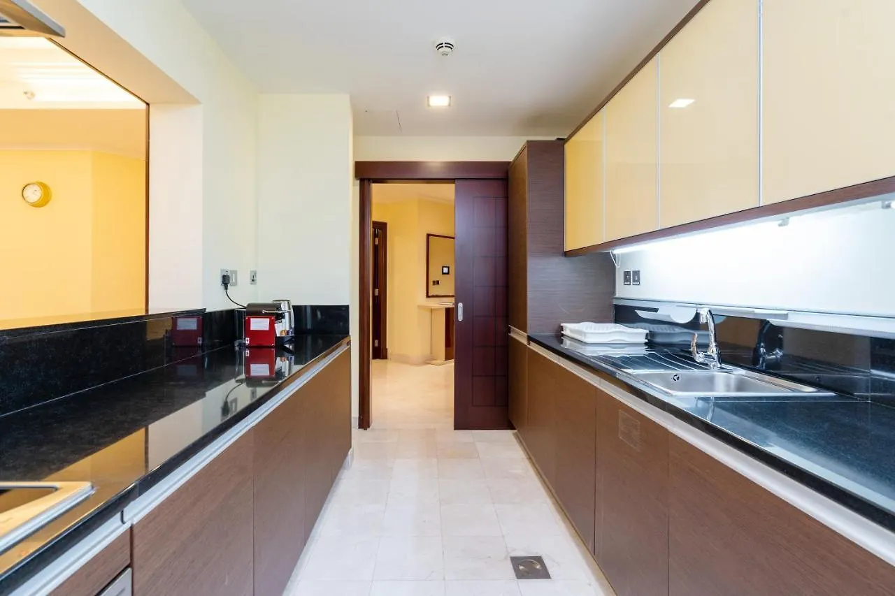 Appartamento Royal Club By Rvhr, Grandeur Residence Crescent Palm Jumeirah Dubai Emirati Arabi Uniti