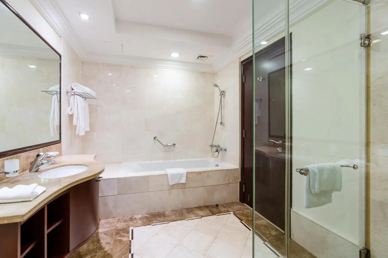 Appartamento Royal Club By Rvhr, Grandeur Residence Crescent Palm Jumeirah Dubai Emirati Arabi Uniti